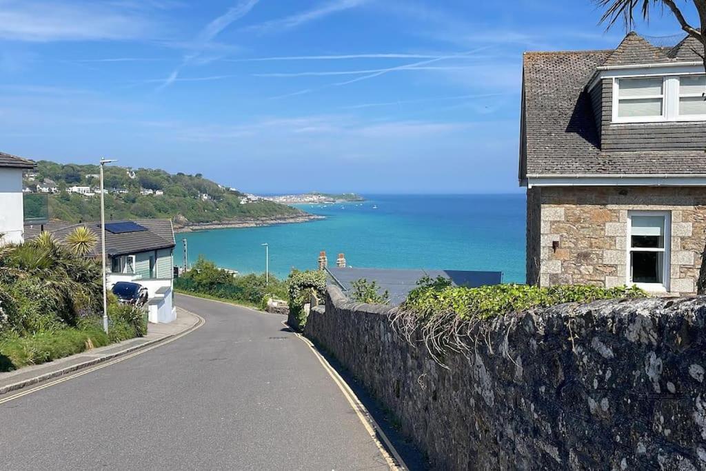 The Lookout Apartment Carbis Bay Bagian luar foto