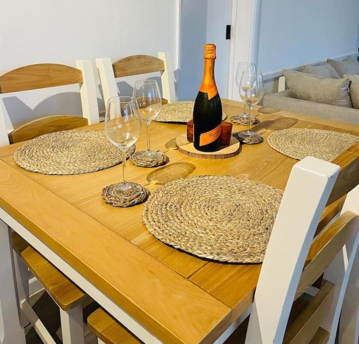 The Lookout Apartment Carbis Bay Bagian luar foto